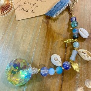 🌸Sun Catcher/Car Charm